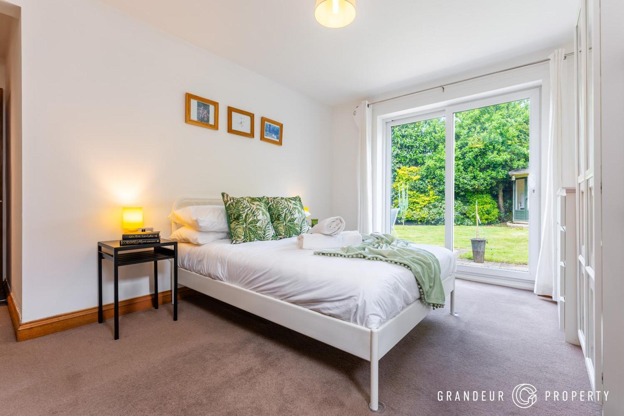 Bracken Bliss By Grandeur Property เฟิร์นดาวน์ ภายนอก รูปภาพ